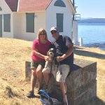 Patty_Pat_and_Baxter_at_Turnpoint_Lighthouse.sized.jpg