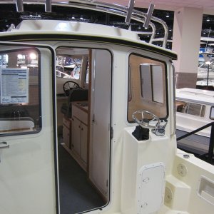 Rear helm