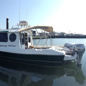 In my opinion, the Irish Queen is the most well-equipped Marinaut 215 built at the point of her manufacture