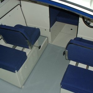 19 Angler Interior 1