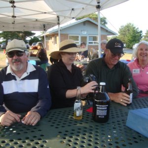 Fred & Robbin (Anita Marie)
Barry & Patti (C-Cakes)