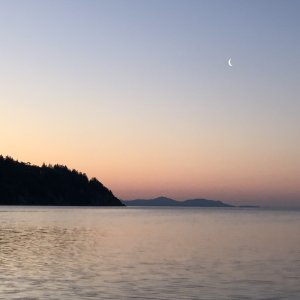Heading to the Broughtons - Sunrise Moon, Tribune Bay, Hornsby Island, BC
