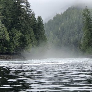 Roaring Hole Rapids, Entrance to Nepah Lagoon (Not going there!)