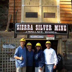 20040926 - 02 Hiawatha Bike Trip Wallace ID