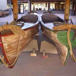 20041225 - 02 Christmas w Family in AZ - BOATS