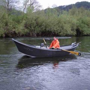 20060408 - 03 Fishing on Wilson w Friend