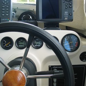 Wallas on-off switch to starboard.