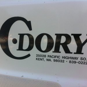 c d logo