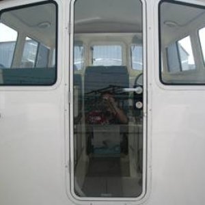 Media '(Rabbits Hutch) The New 2006 Cruiser...first time seeing my full glass door...Niiiiicccceeeee' in album '(Rabbits Hutch) 2005 16 Cruiser - The Original Rabbits Hutch'