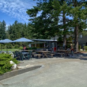 Blakely Island Store