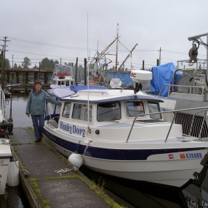 New anchor on & JoLee headed out for tour of Petersburg.  Old concrete dock walkways were the best of all docks visited so far for getting in & out of the boat