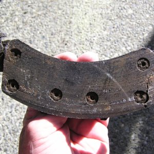 Starboard side front wheel, exterior pad.