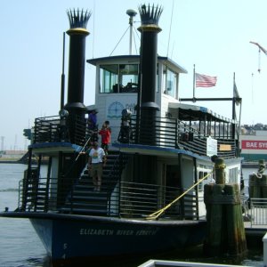 Elizabeth River Ferry paddlewheeler