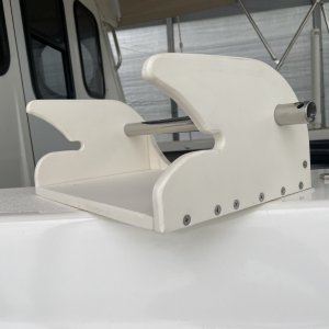screws provide a lot of shear to hold the pressure pulling away from the mounting surface