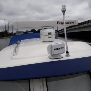 Raymarine 4k open array radar. 

GoLight remote control roof light.