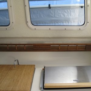 New shelf done. Much better than the useless factory one