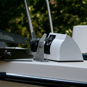 Maxwell-HRC-6 - New Maxwell windlass replacement for Lewmar Pro Fish 700 Free Fall.