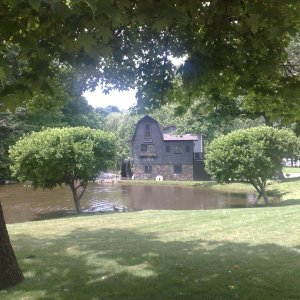 We made a hasty exit from Muskegon to Saugatuck.  Saugatuck is another beautiful Lake Michigan town
