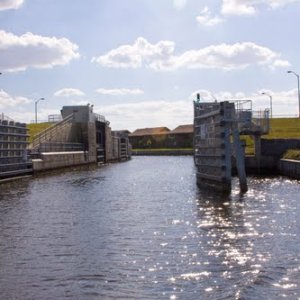 Lock at Clewiston open to Roland Martin and Corp of Engineers office