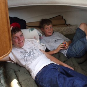 Kicking back while en-route