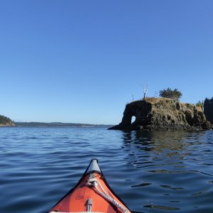 Paddling back past elephant rock