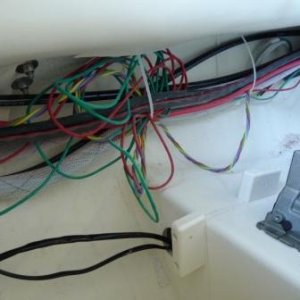 4d. Behind Cabin Liner  Starboard lower Helm (1)