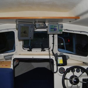 Helm - Furuno 1712 Radar, Raytheon VHF, SeaScout forward looking sonar,  Garmin GPS 182C