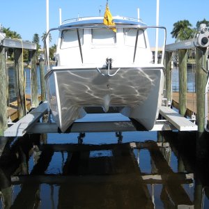 Lazy Susan on Lift -bow
