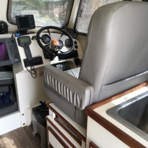 Replacement helm seat with riser box