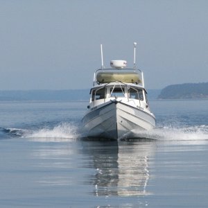 Love this head on view of cruising in Juan de Fuca.