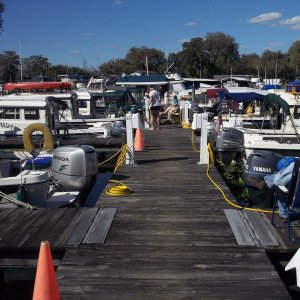 Media 'C Brat Gathering at Hontoon Island' in album '"Blues Cruiser" Pounce Inlet, FL'