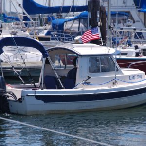 Litl'Tug departing for home port in Suffolk, VA. from Willoughby Bay Marina, Norfolk, VA.