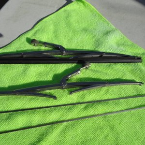 Old rubber removed, SS strips saved to use with new rubber