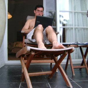Checking C-Brats in Grenada.  My bed in the hotel isn\'t as comfortable as Litl Tug ;-)