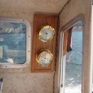 Ships clock & Barometer
