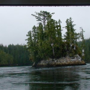 Turret Rock (Nakwakto Rapids)