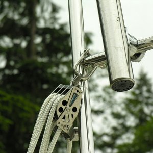 Detail of attachment