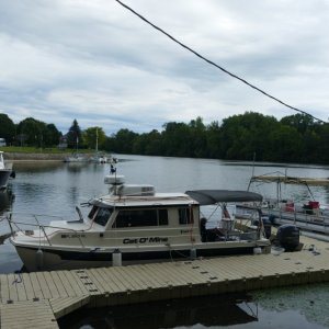St Johnsville city dock.  Yes, that's the same Sabre lobster yacht that was at Amsterdam.