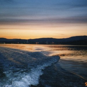 1 May 2004 early am
Bellinham behind us