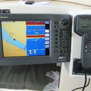 Furuno Chartplotter/Fishfinder mode& Fununo Navpilot Autopilot