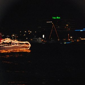 10' jon boat to look like alligator it had a long tail