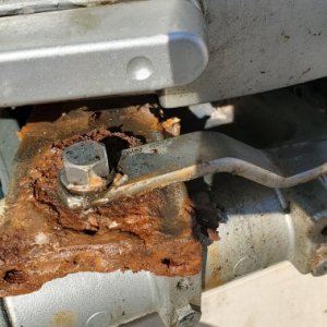 Steering Arm with Rust

Part# 50100-ZW1-030ZA	FRAME, MOUNTING *NH282MU* (OYSTER SILVER METALLIC-U)