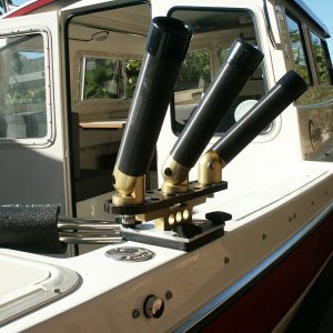 (Da Nag) Vector triple rod holder using custom adaptor plate for Scotty downrigger base
