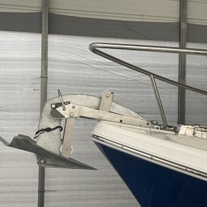 was able to salvage customized bow roller from ENDEAVOR