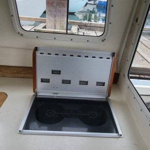 Media 'Wallas diesel stove / heater. Sink and foot pump.' in album 'Gelcoat, windows and overall condition is very good. Shines up nicely.'