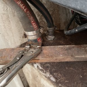 remove fuel hose from tank with blow dryer and leverage
