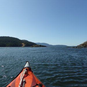 By late afternoon it was so hot in Eagle Harbor with no breeze, that I decided to take another paddle out into Bellingham Channel, over to the Cone Islands and back.  About 15 min each way in my slow inflatable kayak. The breeze felt good out here but couldn't stay long due to increasing currents.