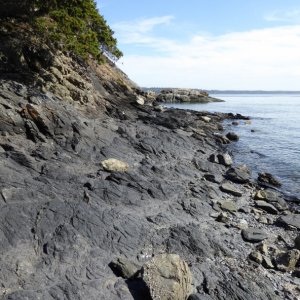 Hiking / scrambling around tiny Cone Island