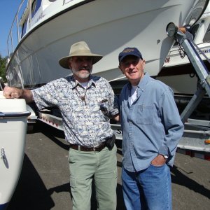 Dave aka oldgrowth 
(21.5 MARINAUT)  
Joe  (R-MATEY)