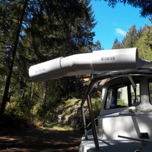 The "custom" frame piece at the bow made by using a hot air gun to bend the pipe.